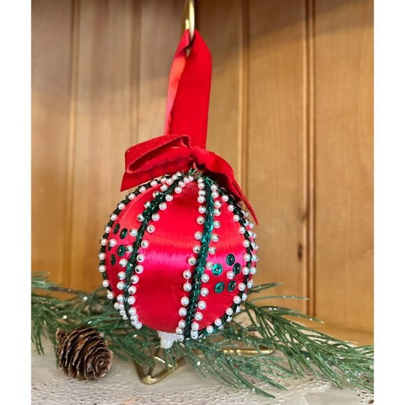 Vintage Red Satin String Christmas Ornament Green Beads White Pearls Sequins - Picture 1 of 3
